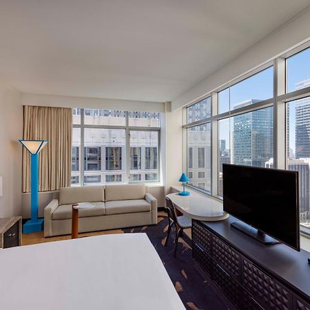 Thewit Chicago, A Hilton Hotel מראה חיצוני תמונה